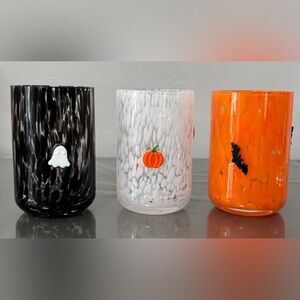 Halloween Way To Celebrate 16 fl oz Pumpkin, Bats and Ghosts Glass Cups.
